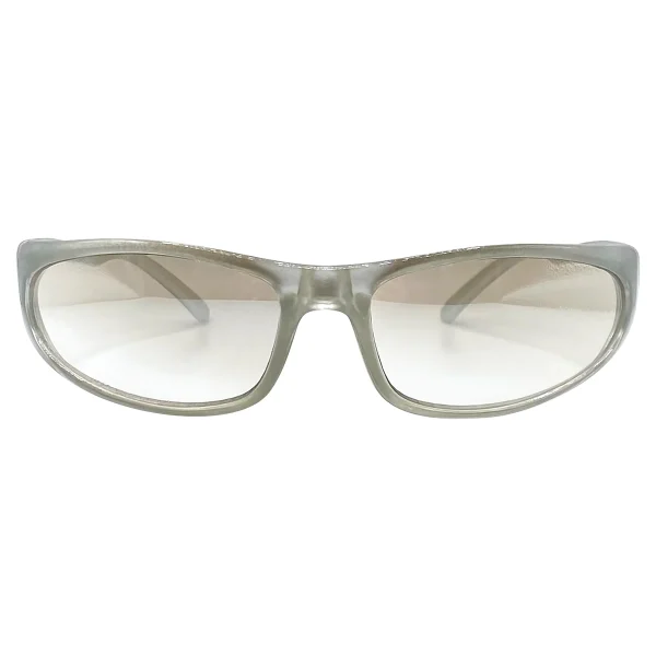 Stylish Black Frame Sunglasses - Image 13