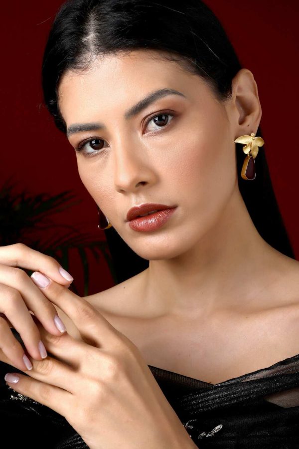 Elegant Butterfly Drop Earrings - Image 5