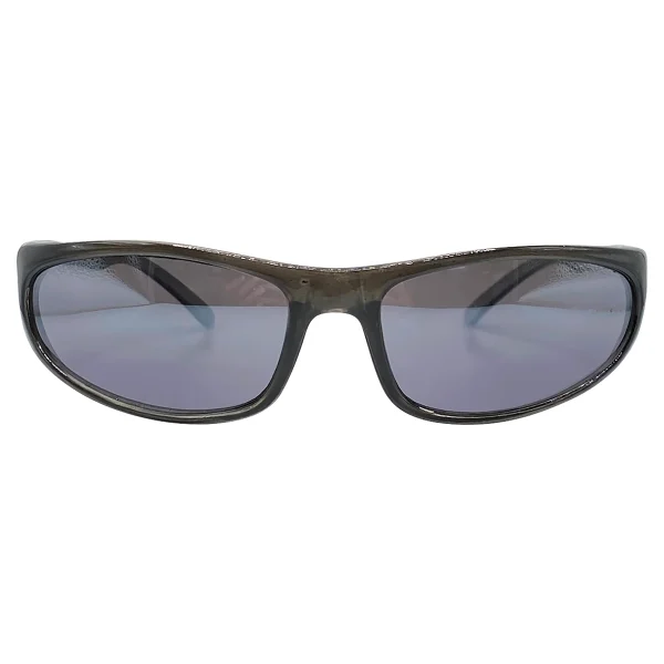 Stylish Black Frame Sunglasses - Image 11