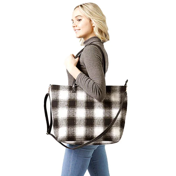Stylish Red Plaid Shoulder Bag - Image 2