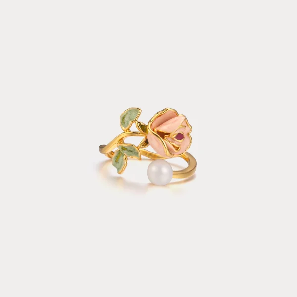 Elegant Floral Statement Ring - Image 5