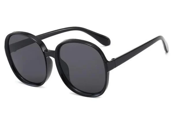 Chic Round Sunglasses - Image 2