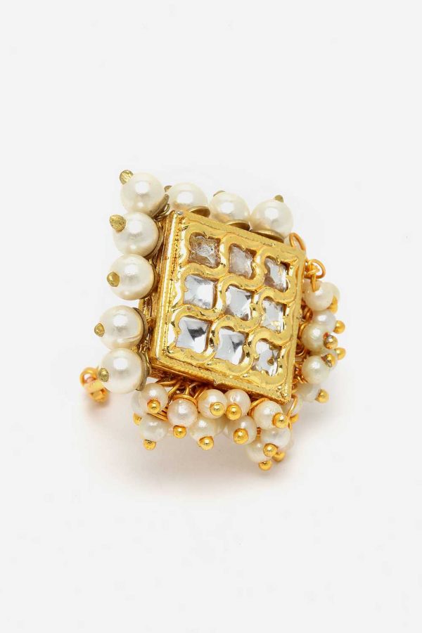 Elegance Pearl Cluster Bracelet - Image 4