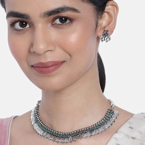 Elegant Beaded Choker Necklace